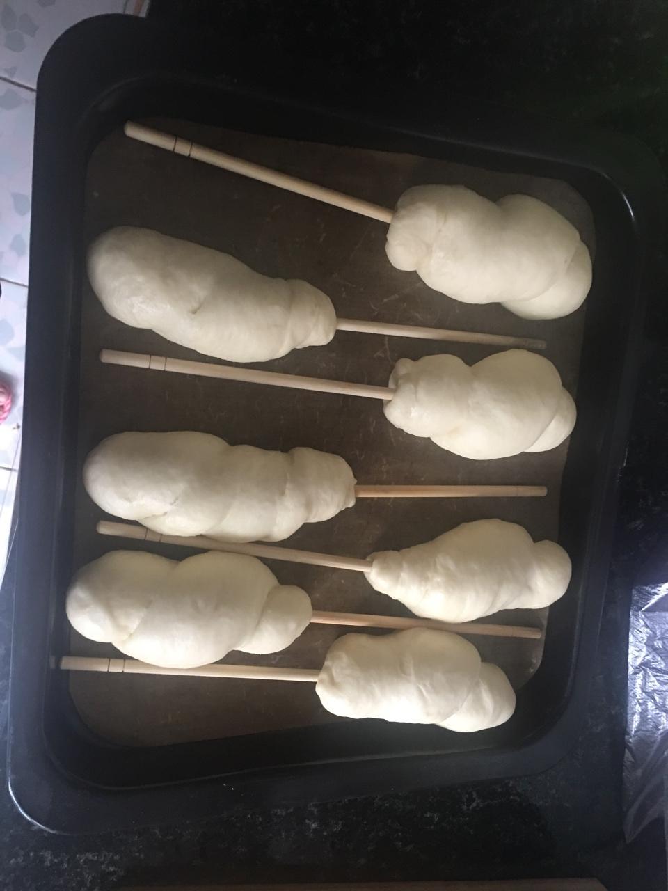 烤起来吧，鸡腿面包~