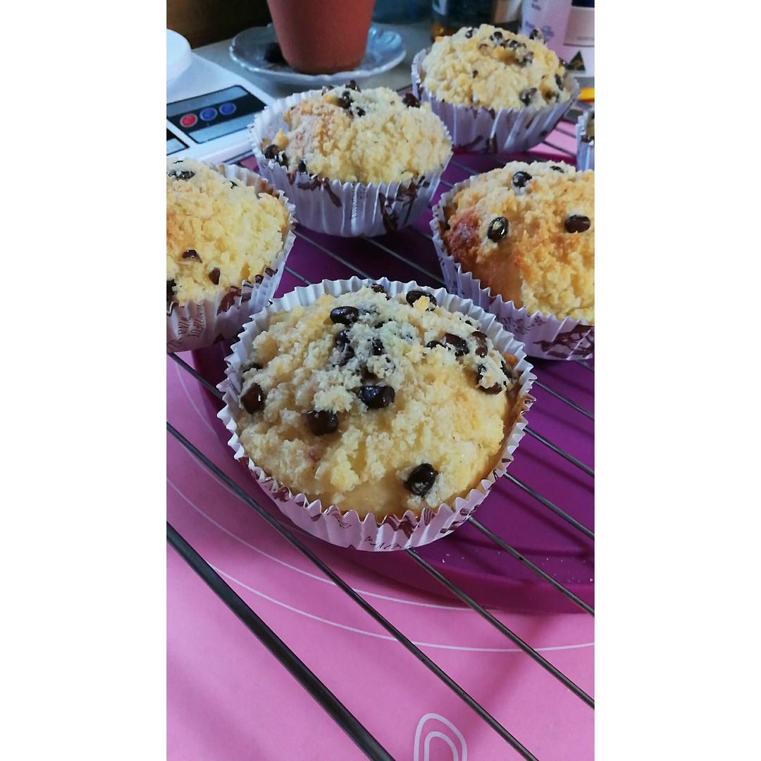 椰蓉蜜豆泡浆面包