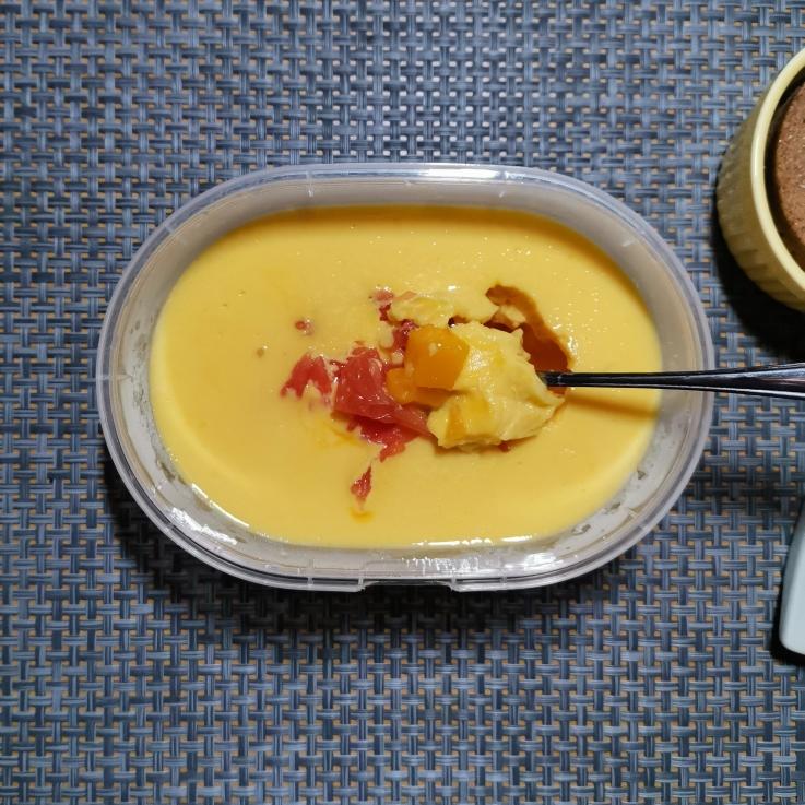 简单快手的创意甜品—杨枝甘露布丁的做法