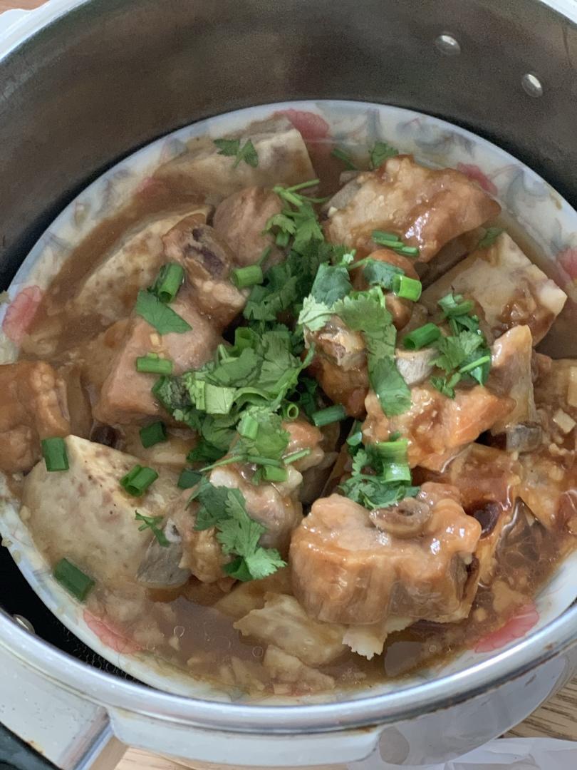 荔浦芋头蒸排骨