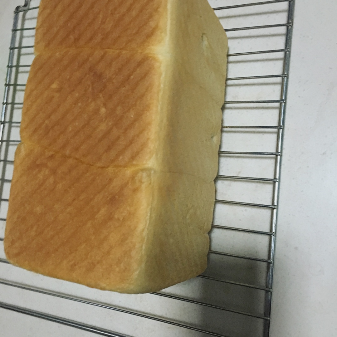 奶香超浓郁的淡奶油吐司（消灭淡奶油）