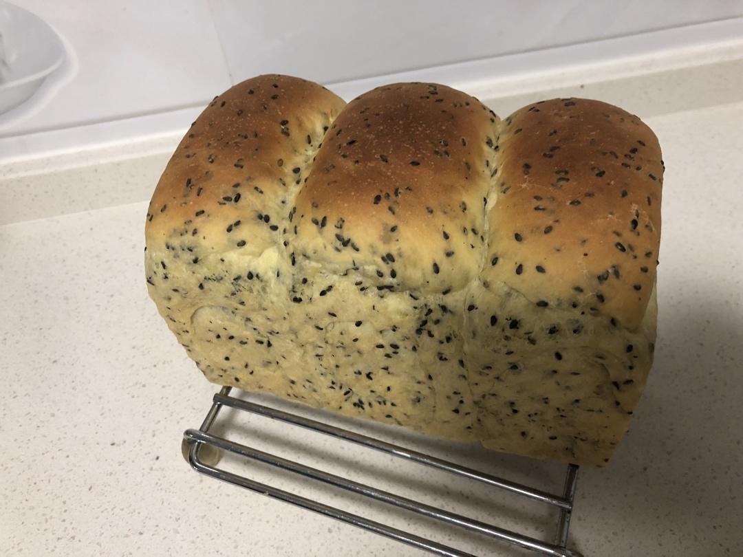 金大旺的黑芝麻吐司