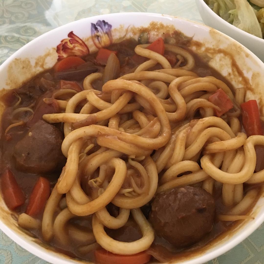 咖喱肥牛乌冬面