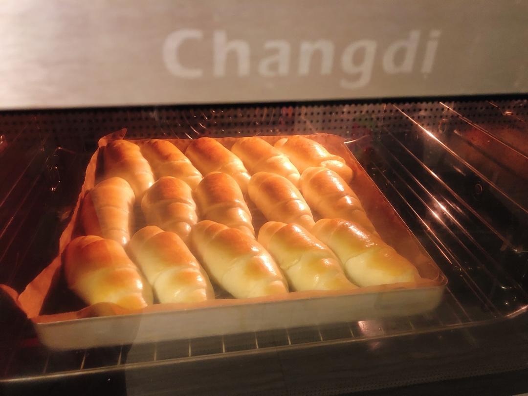 手揉小小牛角包🥐（牛奶面包配方）