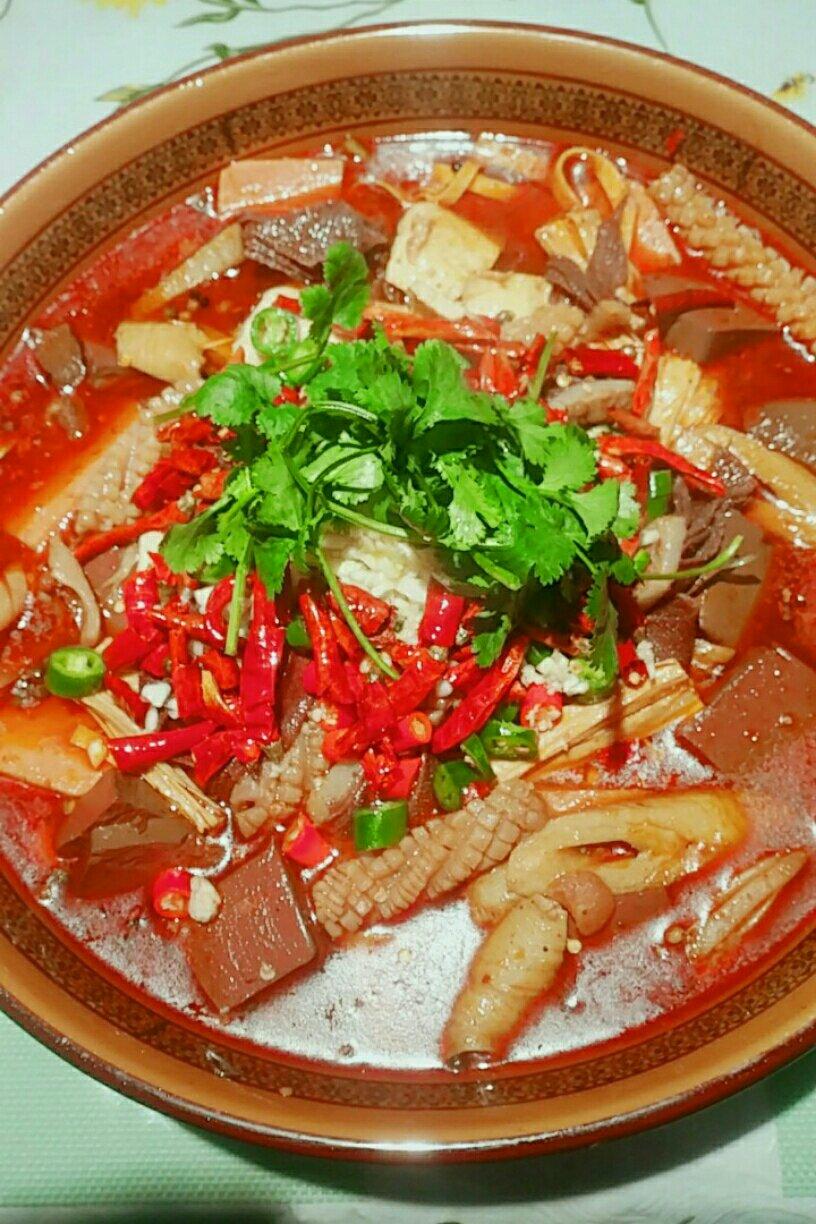 毛血旺