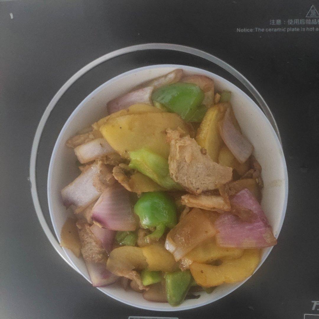 红烧土豆片