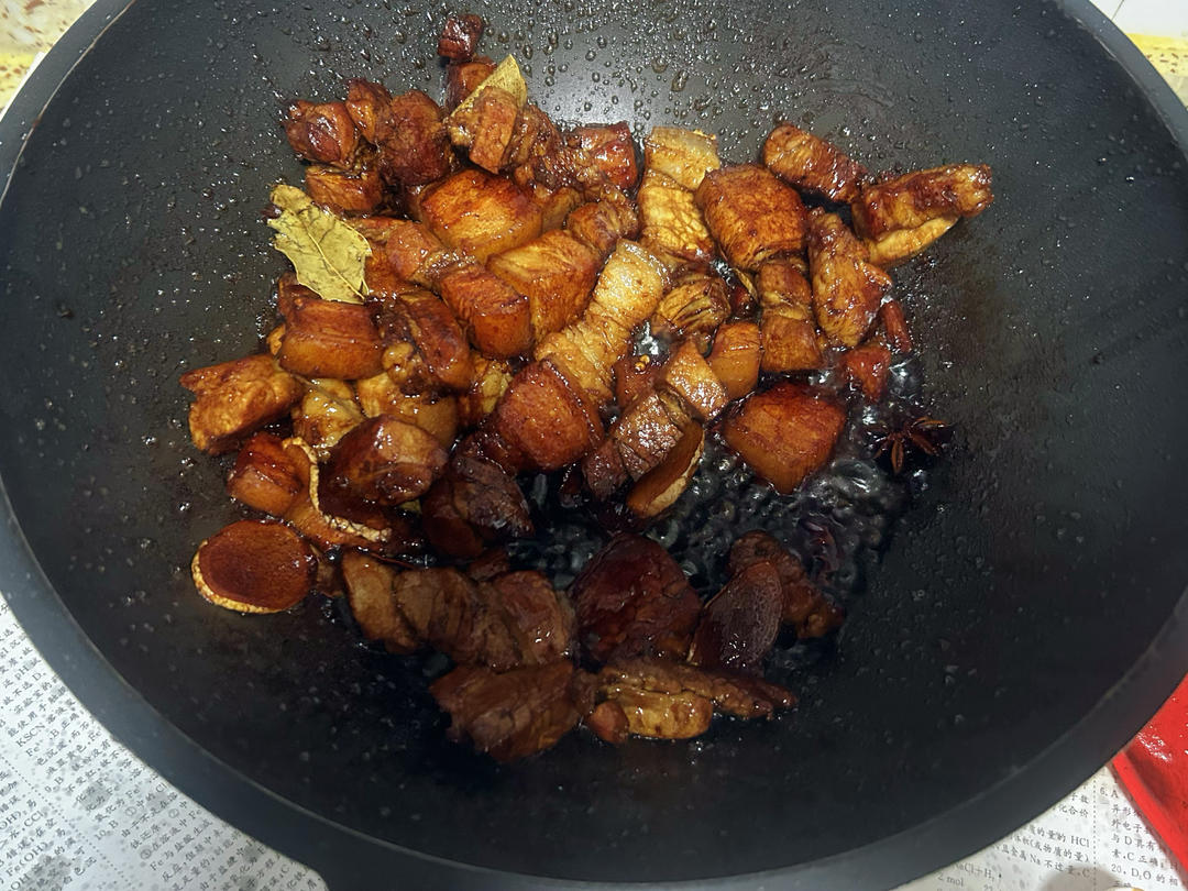 不焯水不放油的家常红烧肉