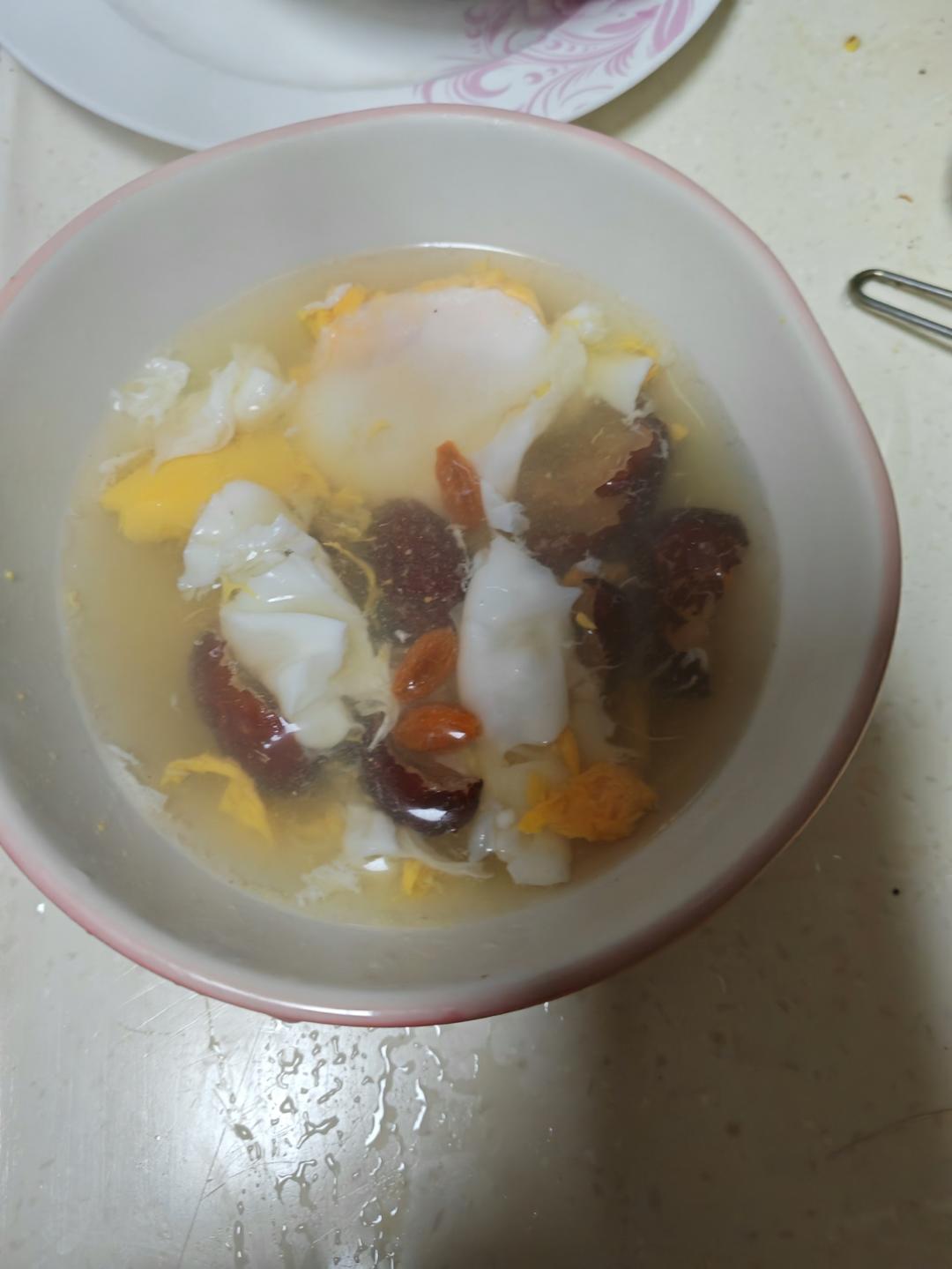 女性经期必喝-姜枣鸡蛋红糖水