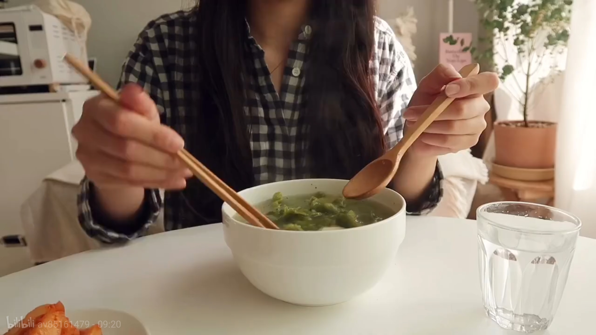 Ondo's vlog 01-26 牛油果虾仁吐司+菠菜面片汤的做法 步骤19