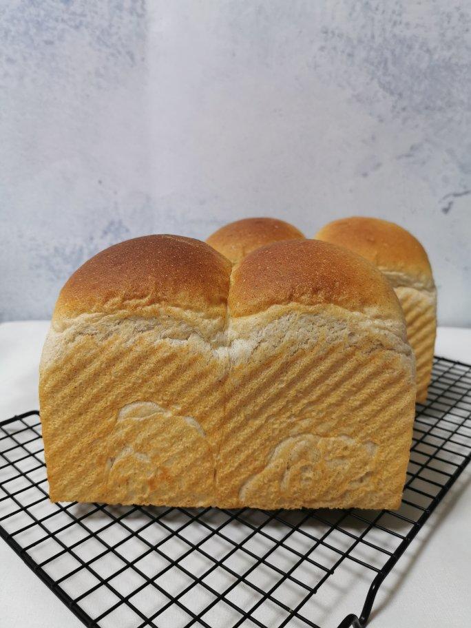 牛奶高钙吐司（100%冷藏中种）