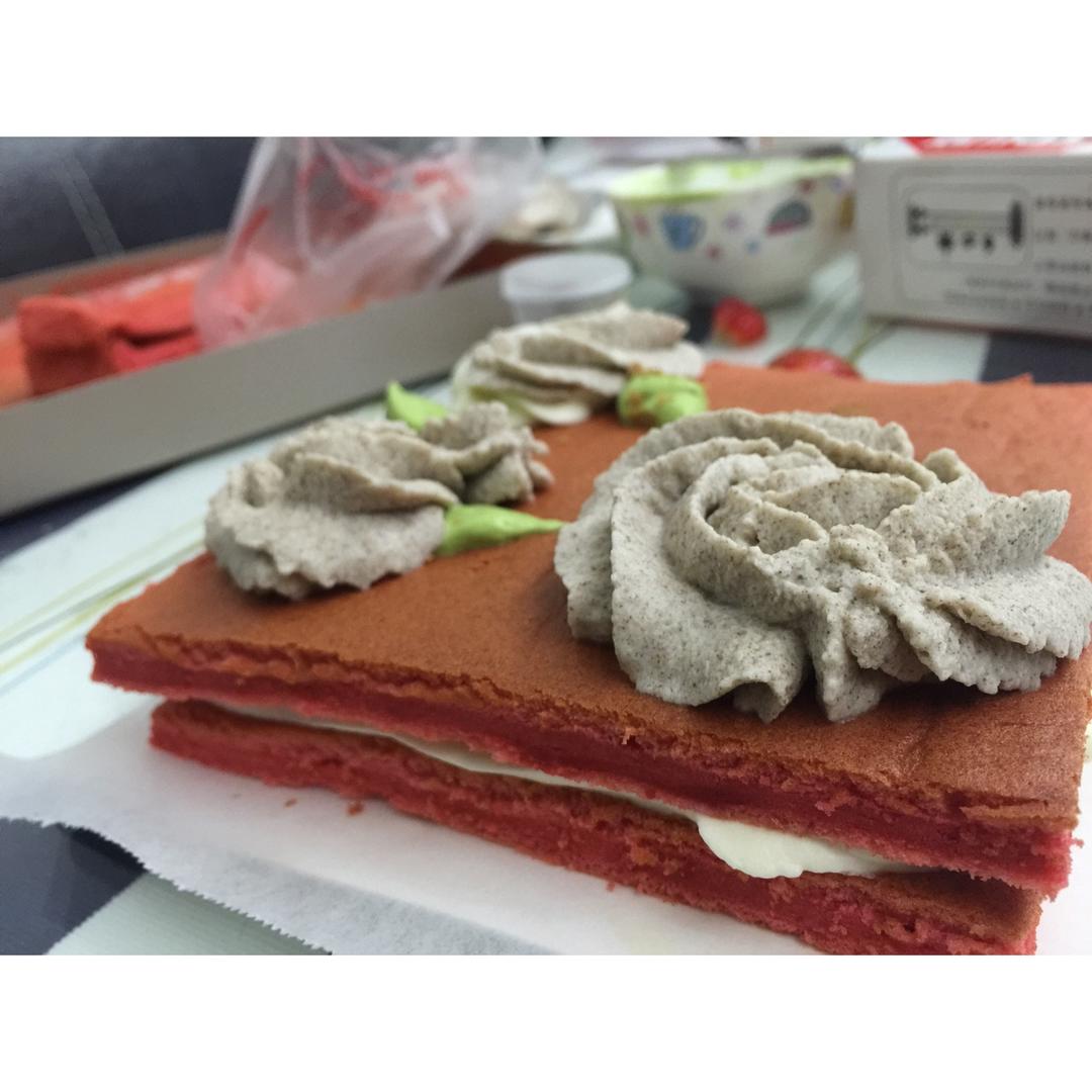 红丝绒瑞士蛋糕卷