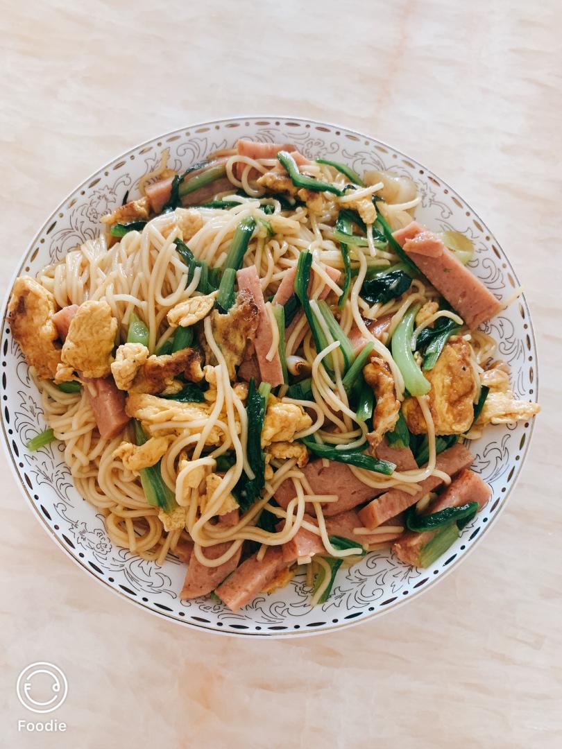 🍜最简单最好吃的家常炒面