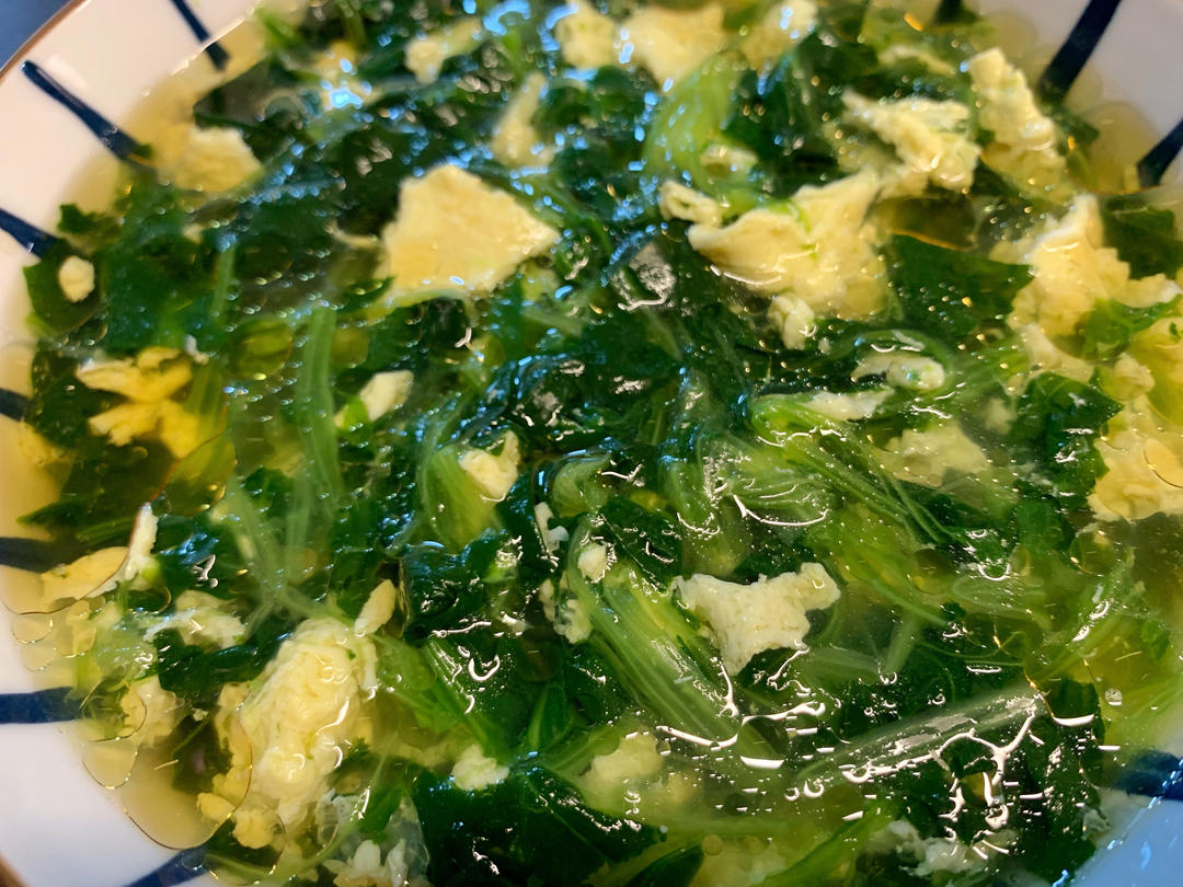 菠菜鸡蛋汤                                    减脂必备，超低卡路里