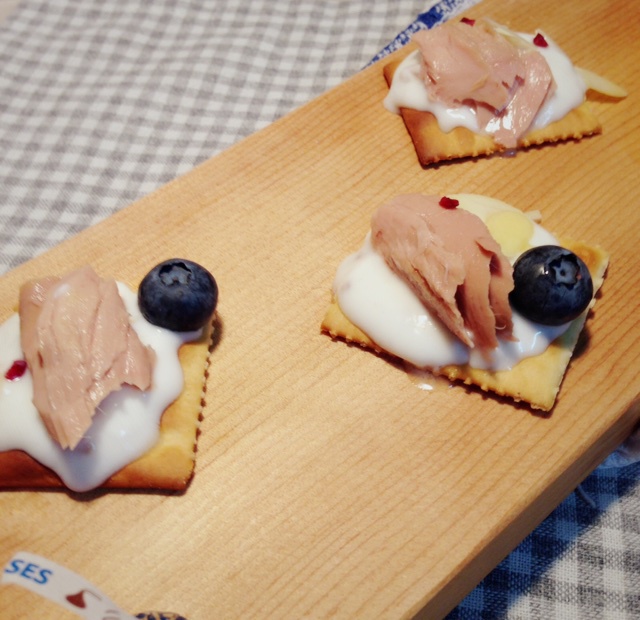 金槍魚小碟（TUNA TAPAS）