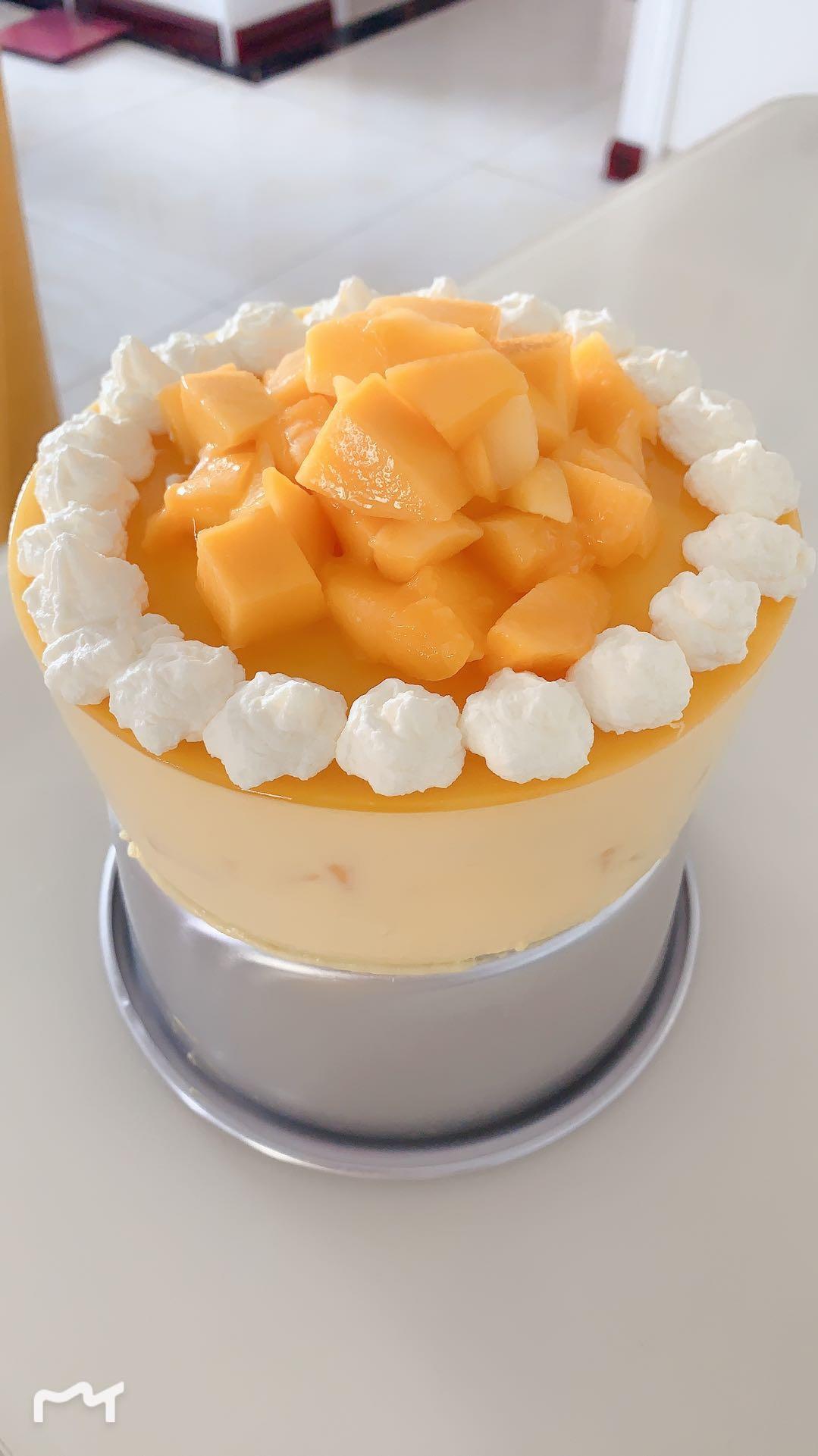 芒果慕斯蛋糕