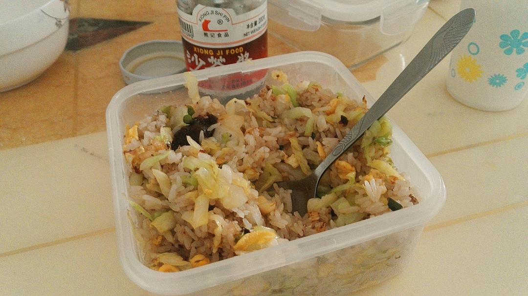 包菜蛋炒饭