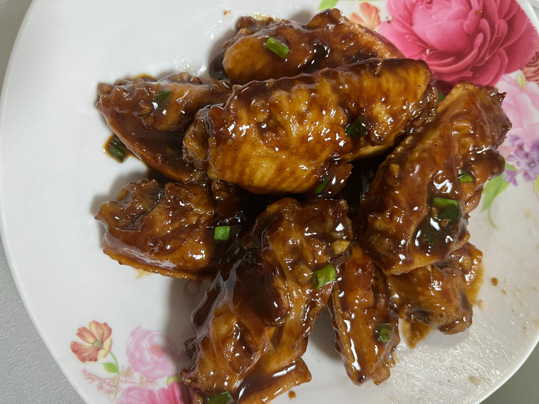 妈妈家的味道，吃了停不下来的红烧鸡翅