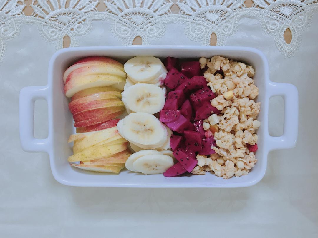 火龙果香蕉燕麦杯