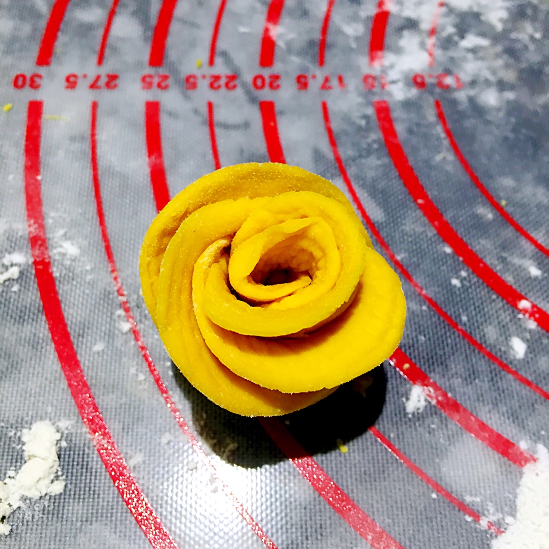 南瓜玫瑰花馒头