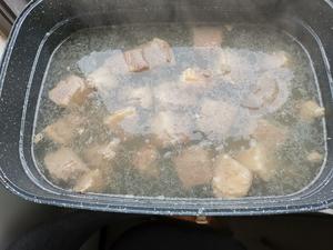 广式萝卜牛腩🐮煲的做法 步骤3