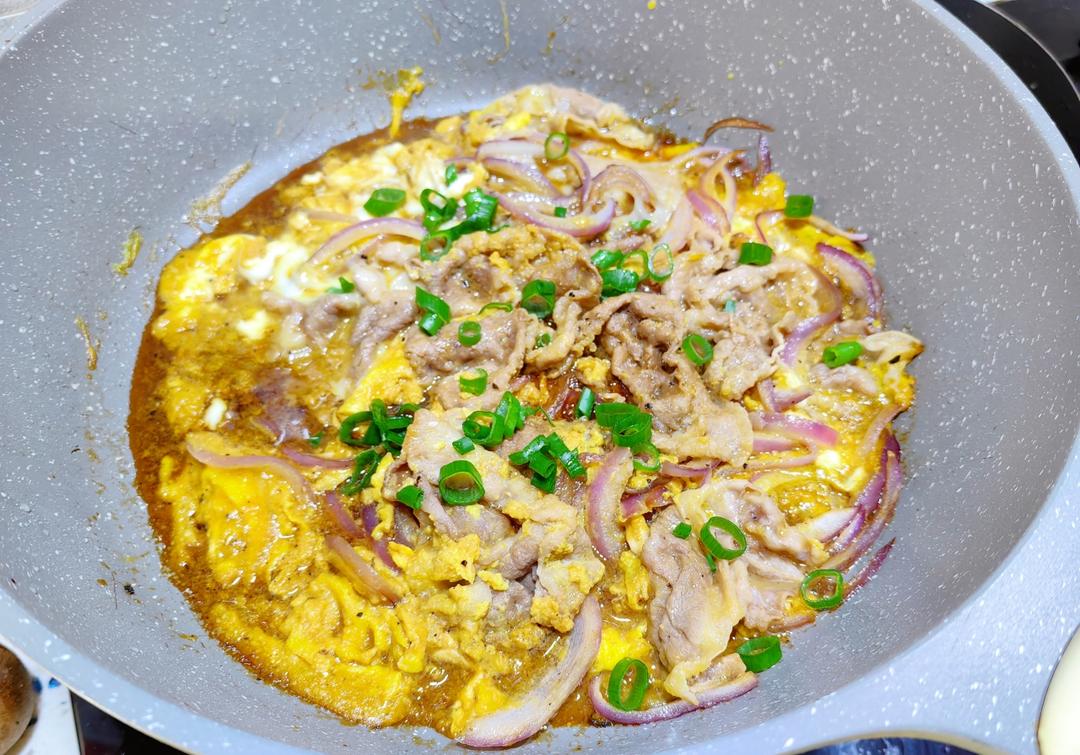 10分钟get‼️抱蛋肥牛饭｜这个实在太香了