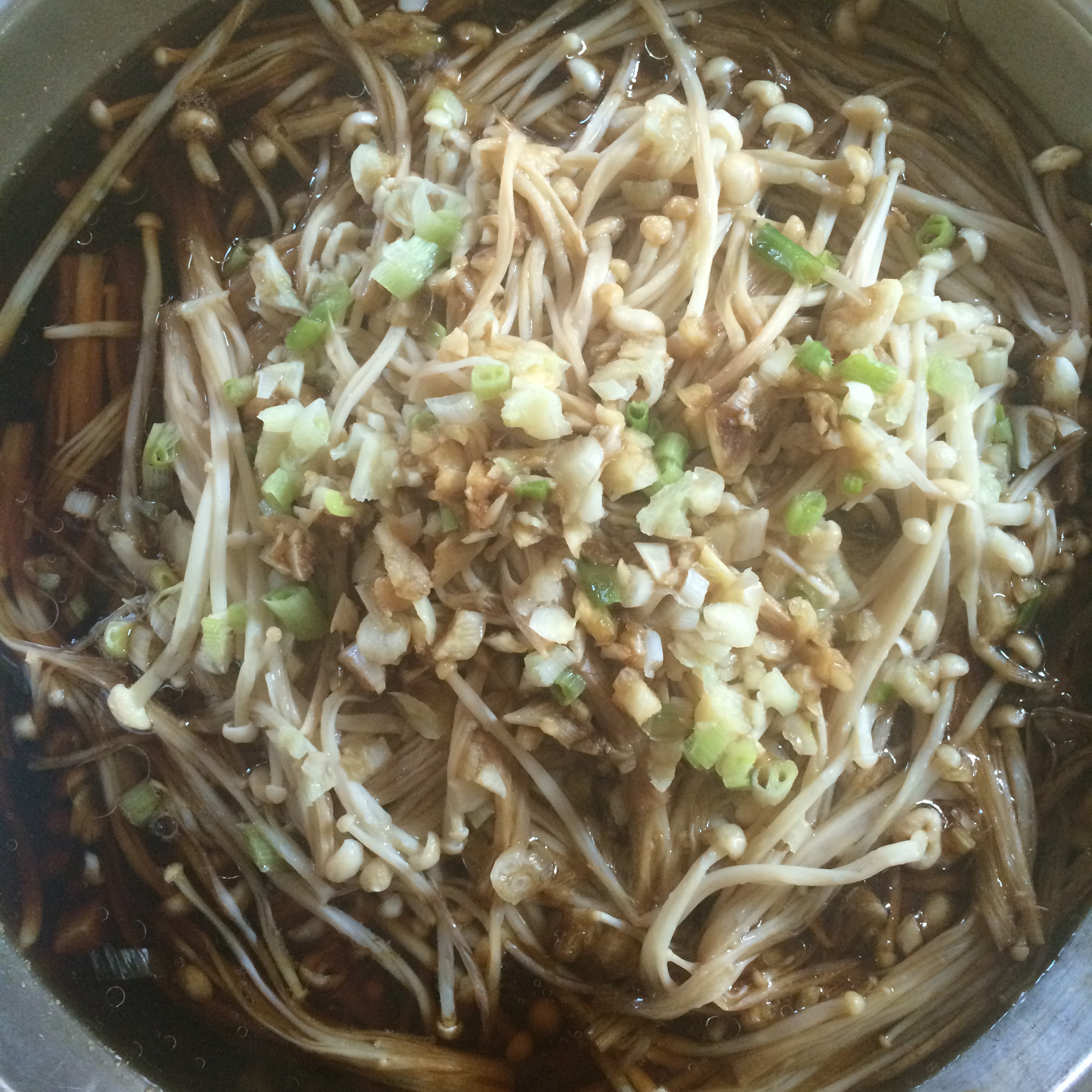 蒜蓉蒸金针菇