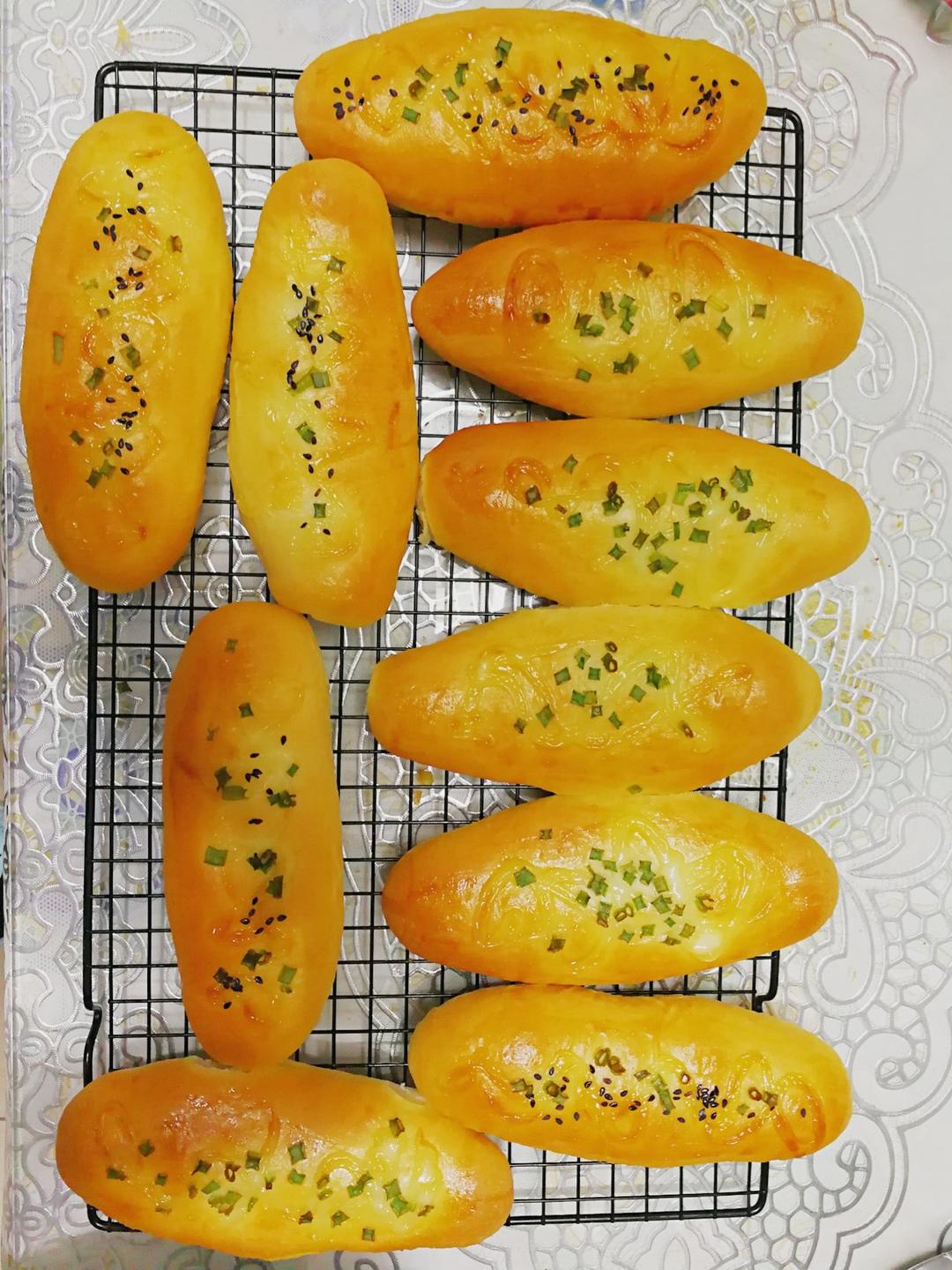 火腿肠早餐面包（一次发酵法）