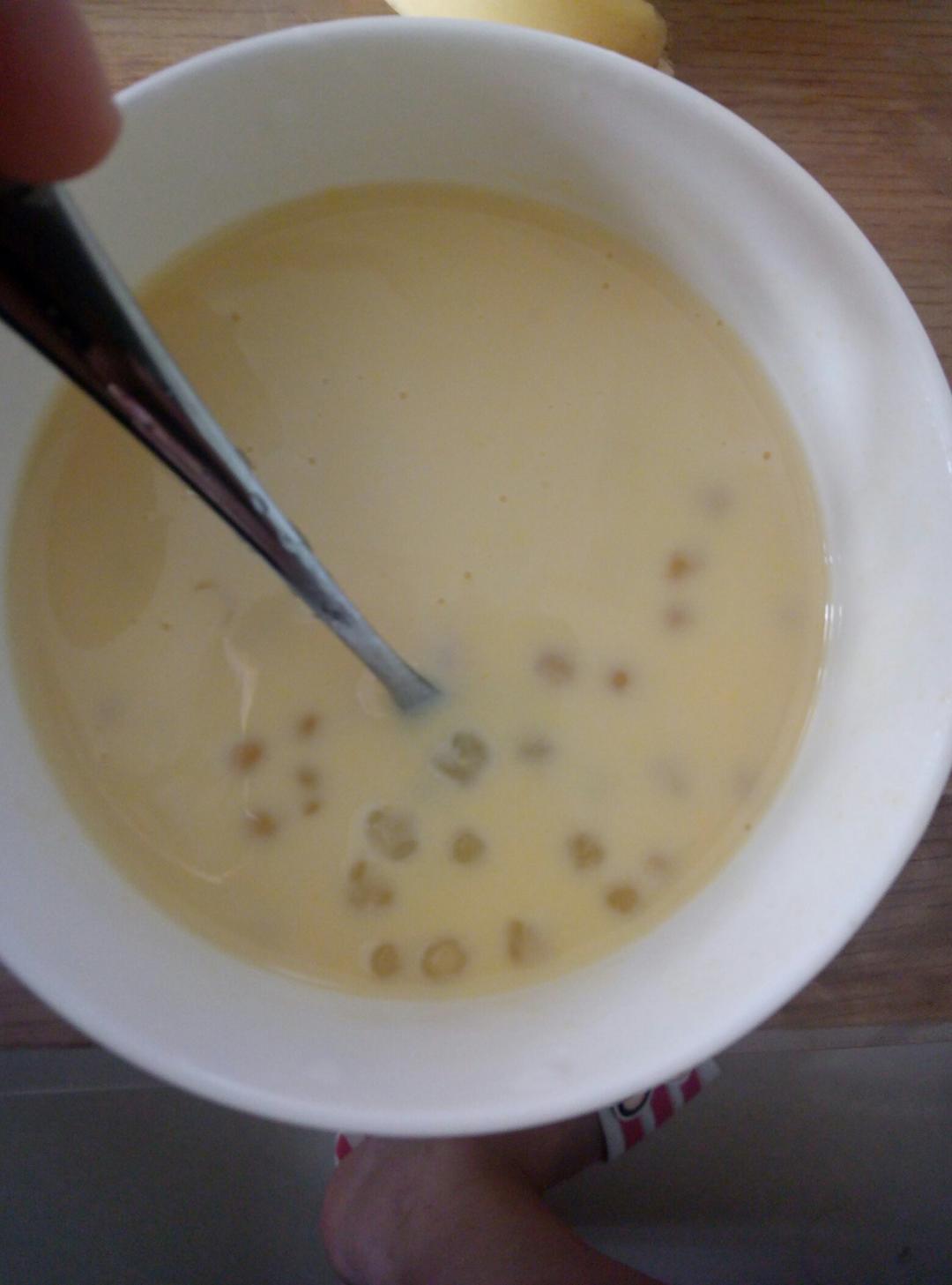 芒果椰汁西米露