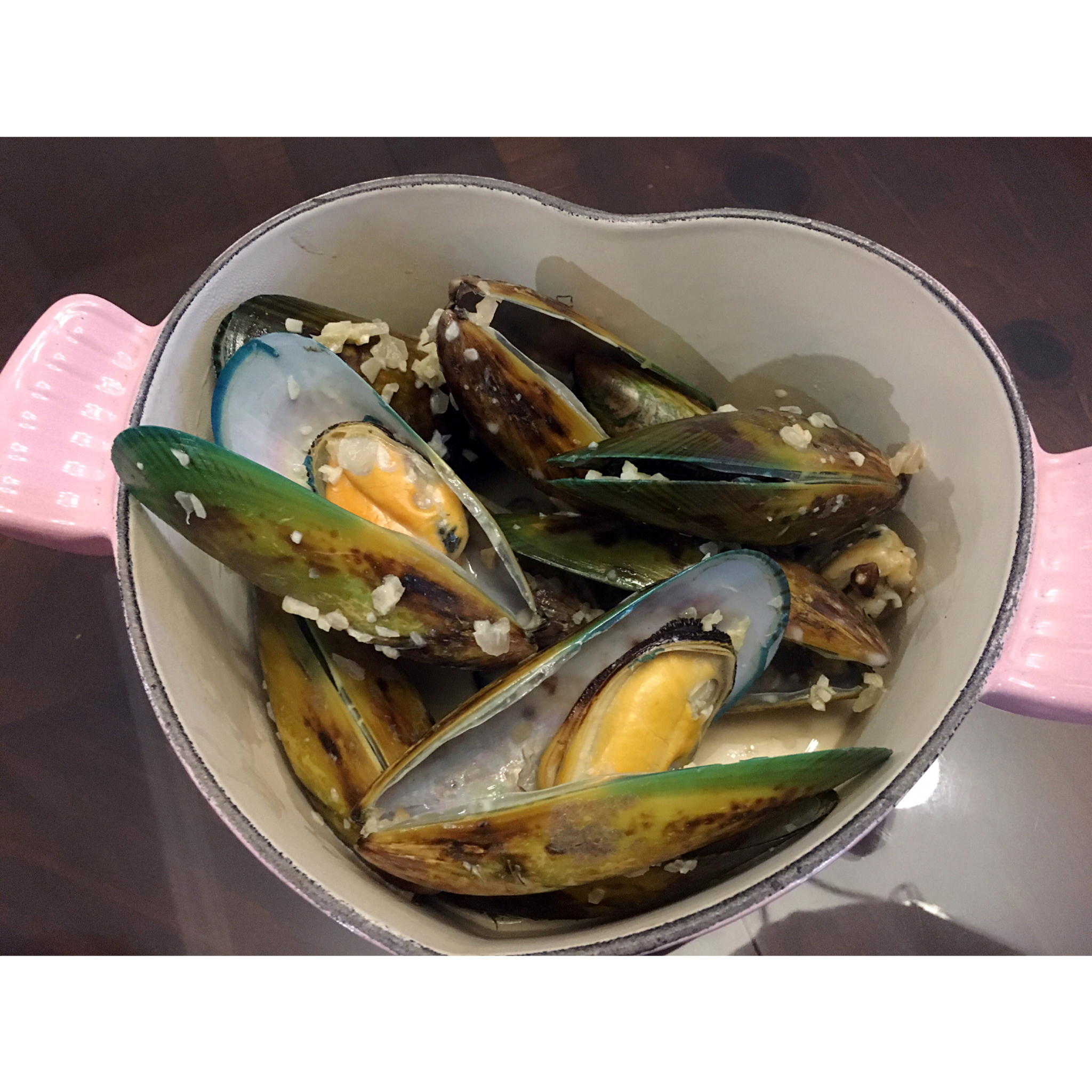 白葡萄酒奶油煮青口