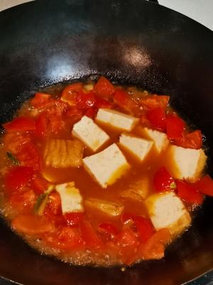 西红柿焖豆腐的做法 步骤7