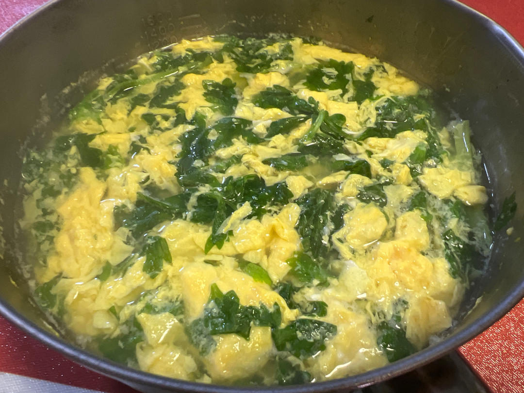 芹菜叶鸡蛋汤