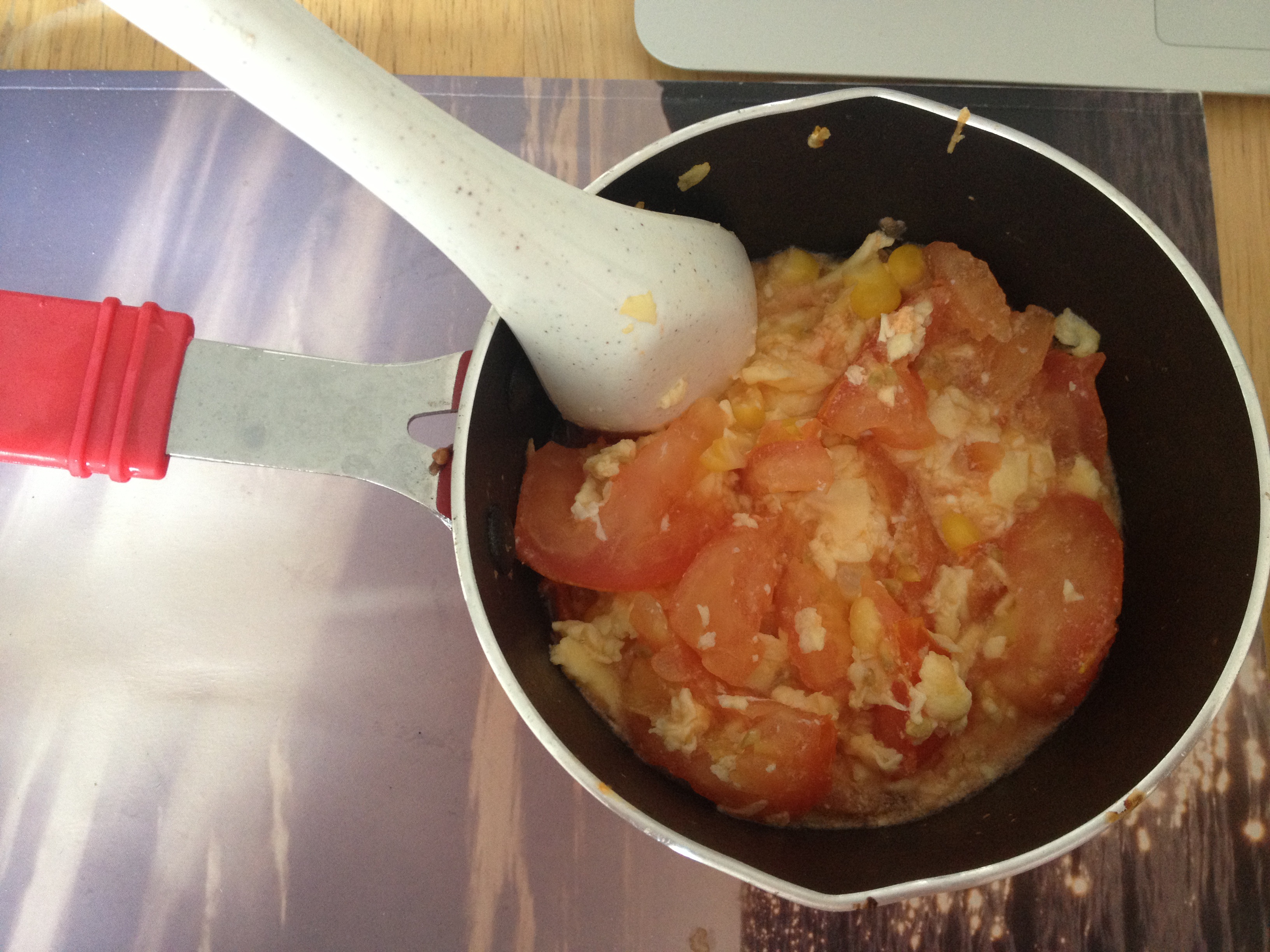 小奶锅做番茄炒蛋