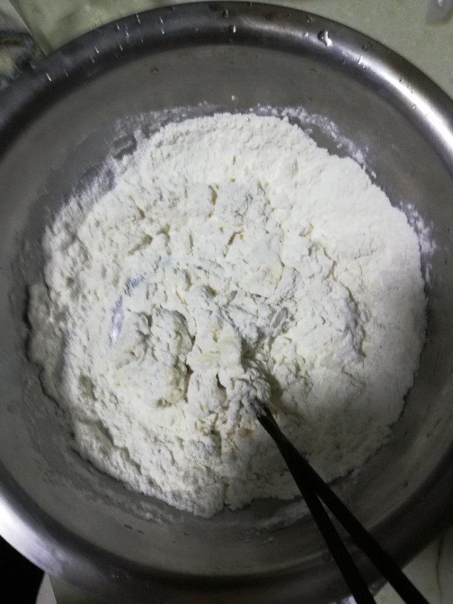 奶香小馒头（只用低筋面粉就可以做到）