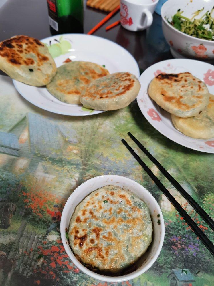 皮薄如纸的韭菜馅饼|免揉面法