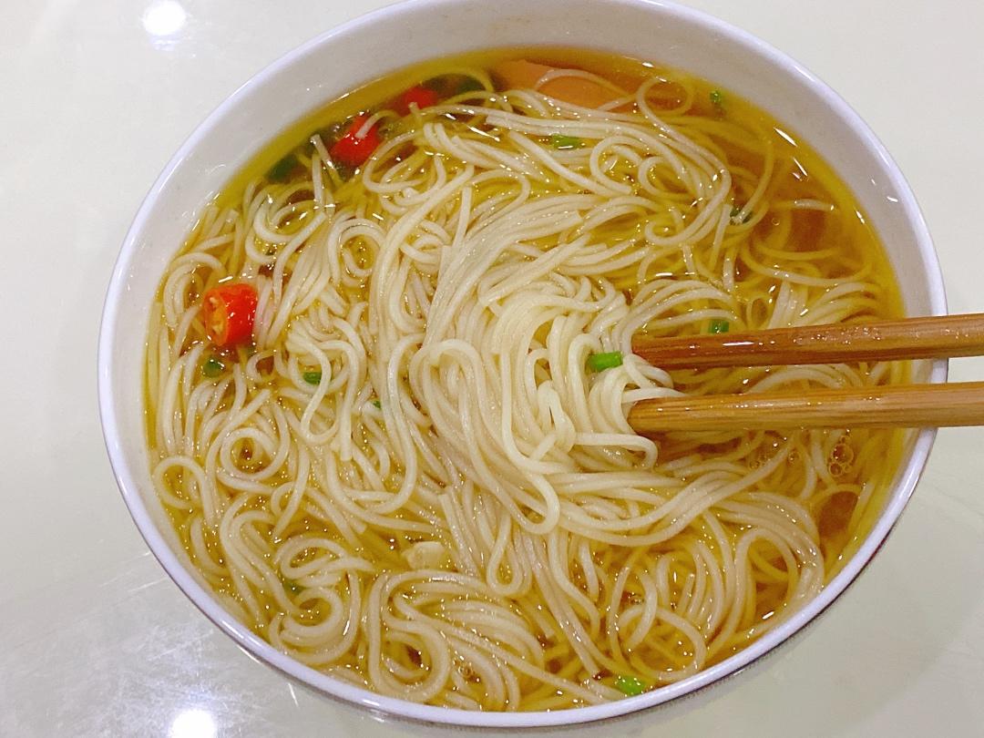 美时美刻想念的做的热汤面