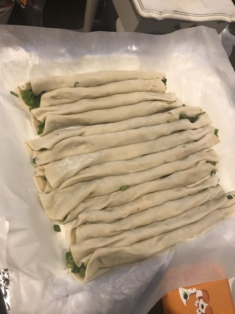 堂妈教你做飘香葱油饼