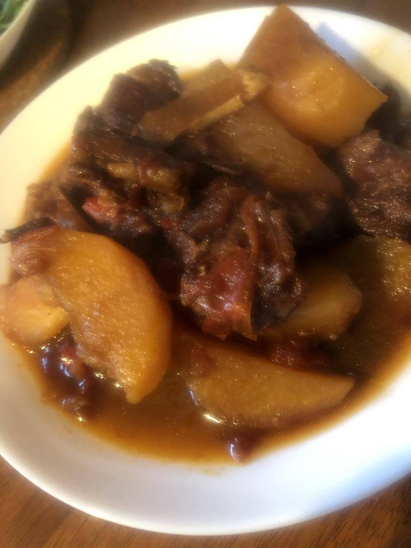 番茄土豆炖牛腩