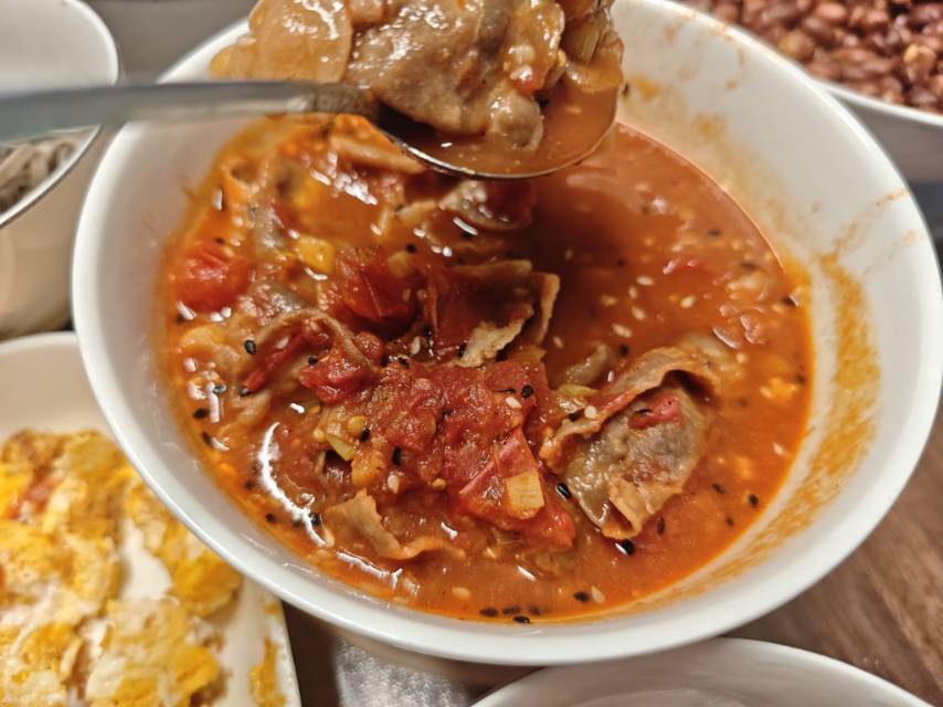 拌饭一级棒的番茄牛肉片