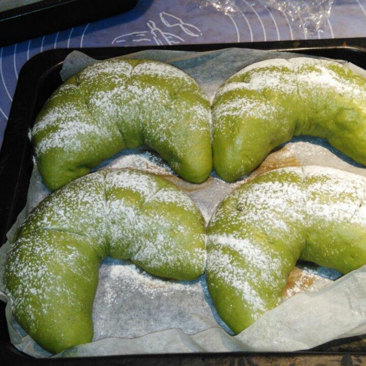 抹茶麻薯红豆软欧包