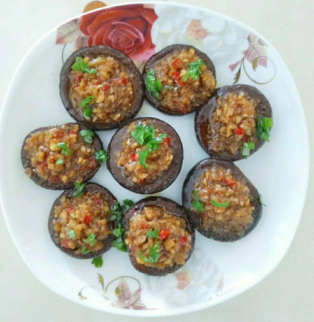 蒜蓉孜然烤香菇