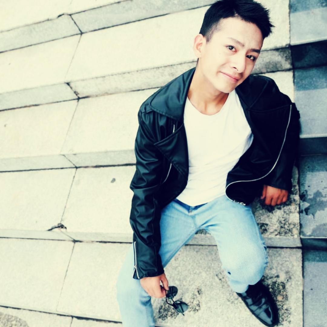 上善若水任方圆小卫