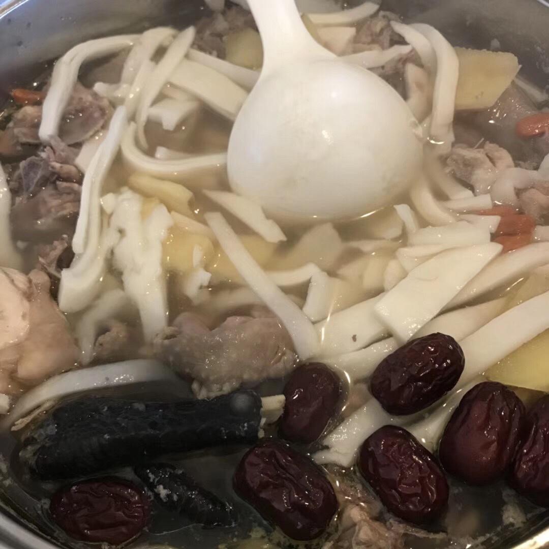 椰子鸡火锅