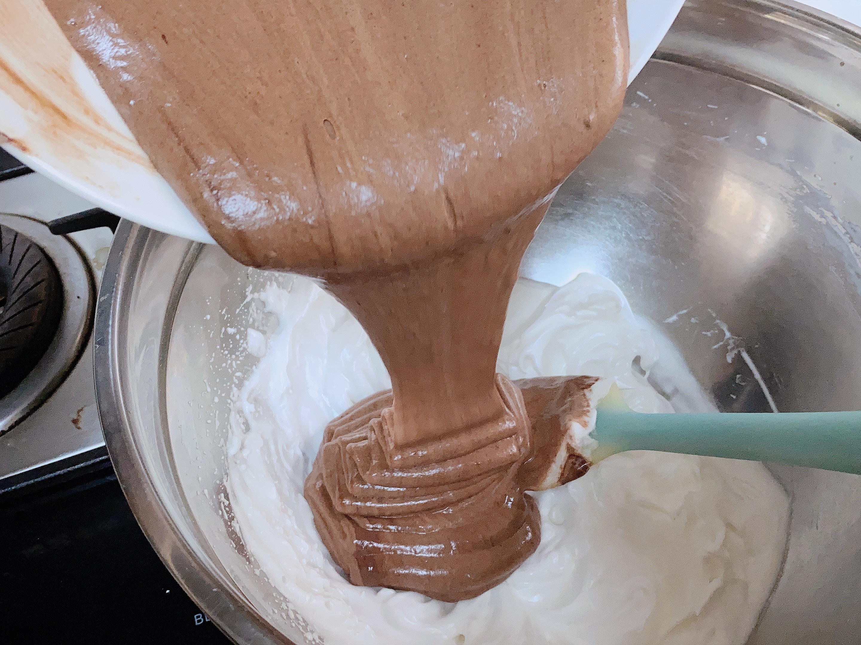 巧克力戚风蛋糕🍰（6寸）的做法 步骤15