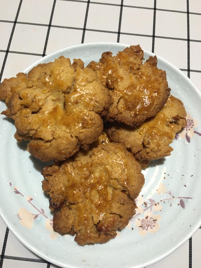 轻轻一按就碎掉的原味桃酥（不输猪油版）