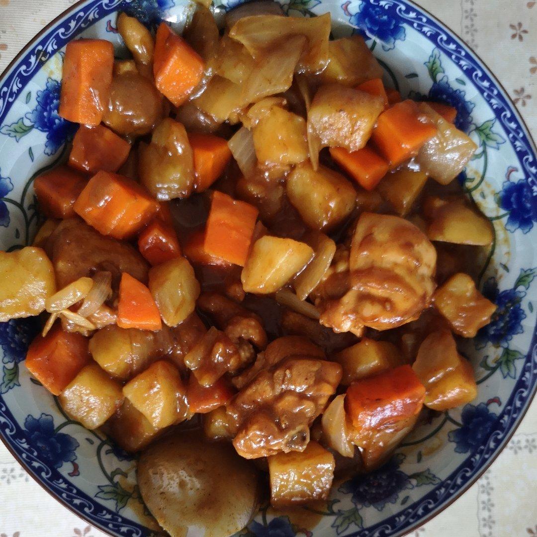 咖喱鸡块饭