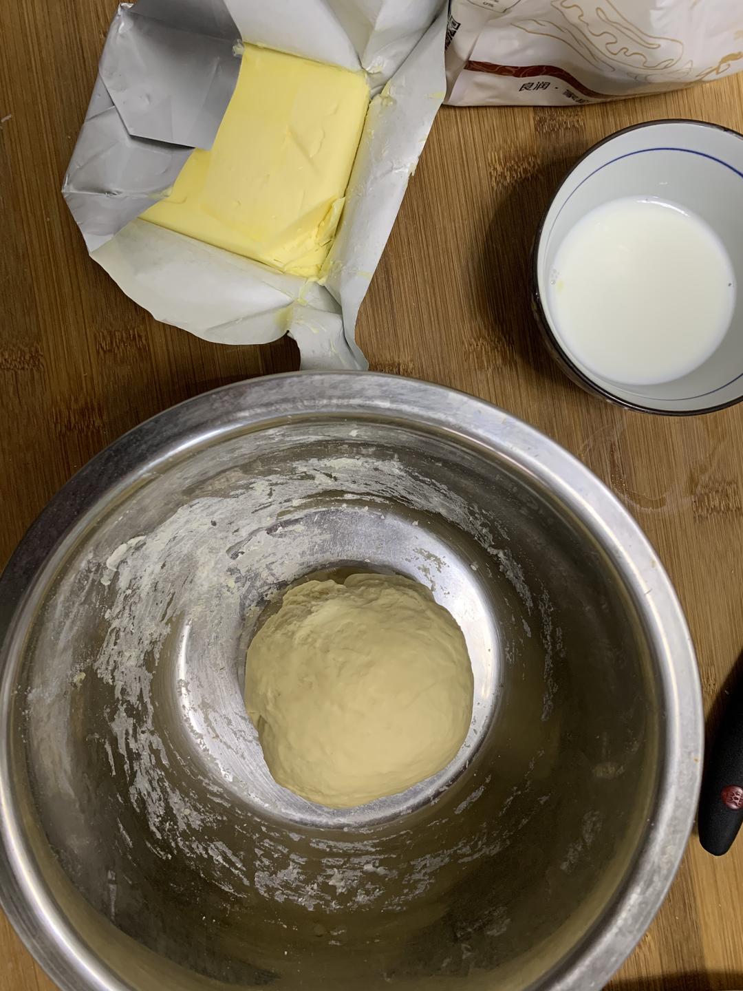 纯奶手撕吐司的做法 步骤1