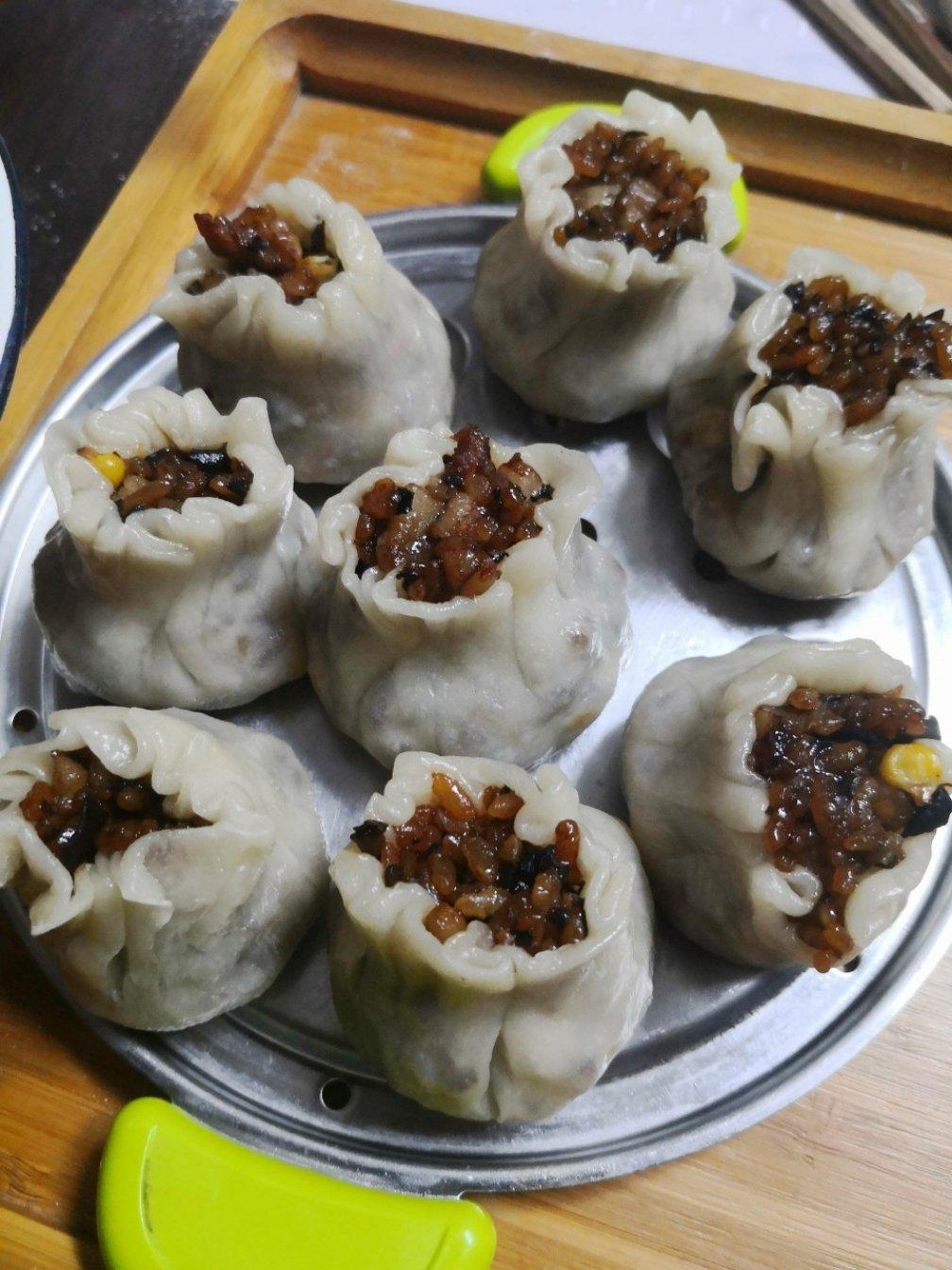 猪肉春笋糯米烧麦