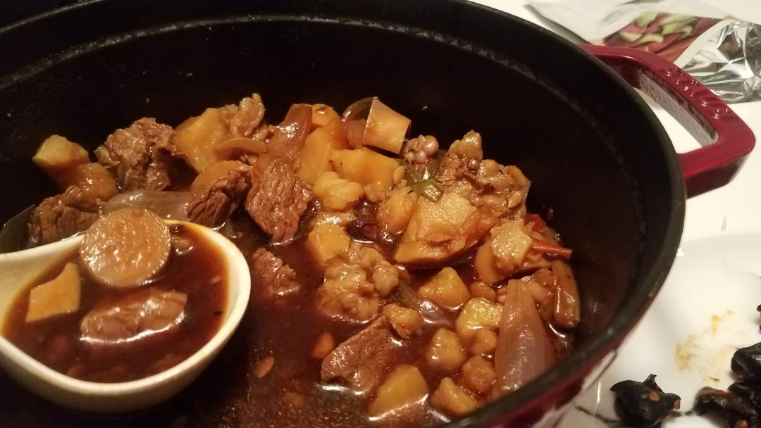 tim厨师长秘制铸铁锅炖牛肉的做法
