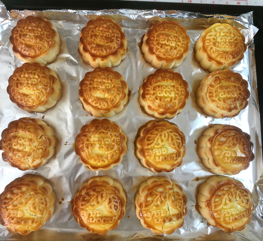 奶酥皮月饼～酥到掉渣，中秋一定要试一试