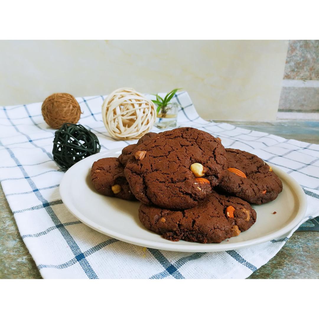 三重巧克力曲奇饼干 Triple Chocolate Cookies